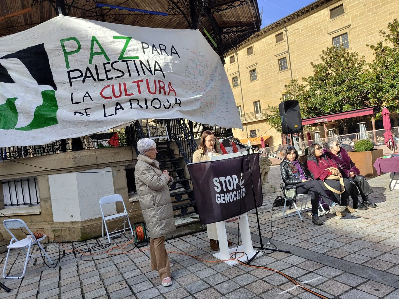 Haro acoge la lectura encadenada del diario de Atef Abou Saif en apoyo a Palestina 8