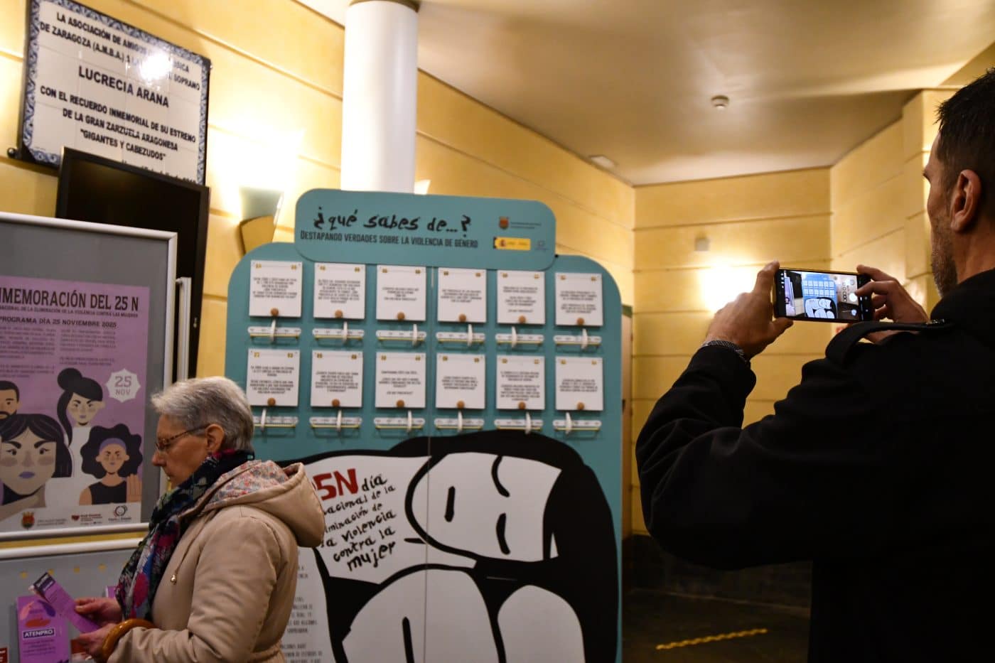 Haro celebra el 25N con llamada de alerta por la violencia digital y cierre cinematográfico 14