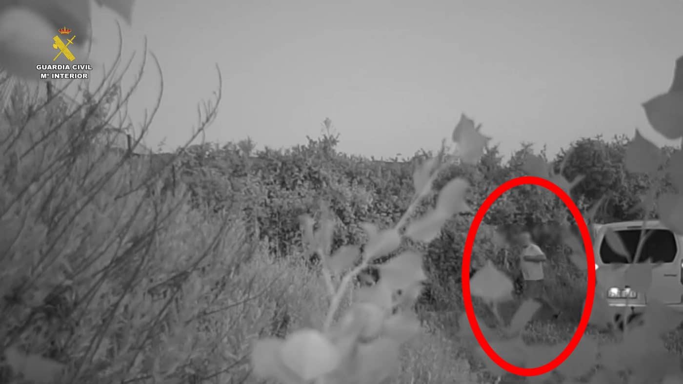 Investigado un vecino de Albelda por colocar trampas ilegales que causaron lesiones a dos perros 2 Investigado un vecino de Albelda por colocar trampas ilegales que causaron lesiones a dos perros 2