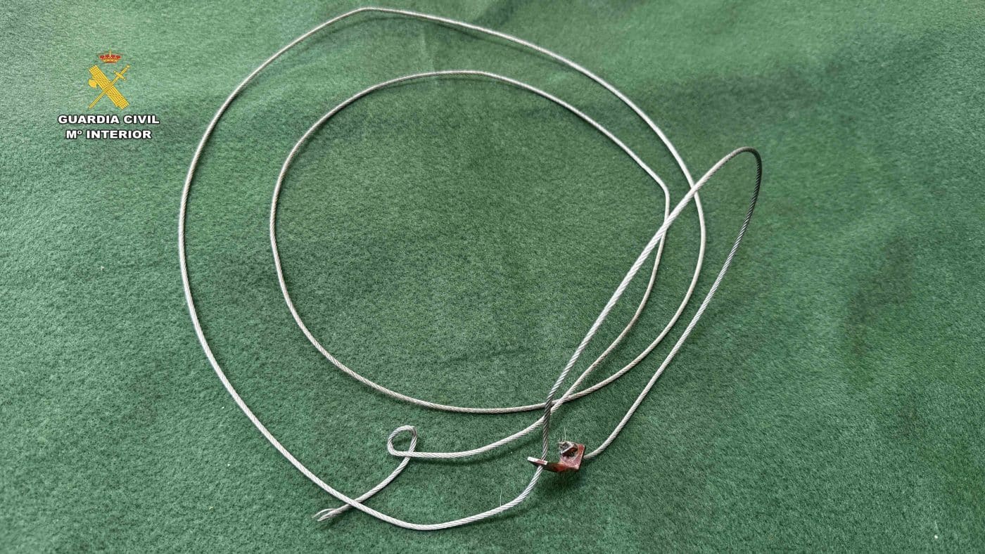 Investigado un vecino de Albelda por colocar trampas ilegales que causaron lesiones a dos perros 1 Investigado un vecino de Albelda por colocar trampas ilegales que causaron lesiones a dos perros 1