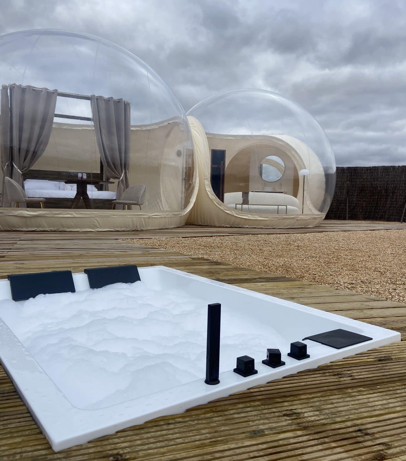 'Wine Bubble': así es el hotel burbuja de Cuzcurrita de Río Tirón, el primero de La Rioja 7