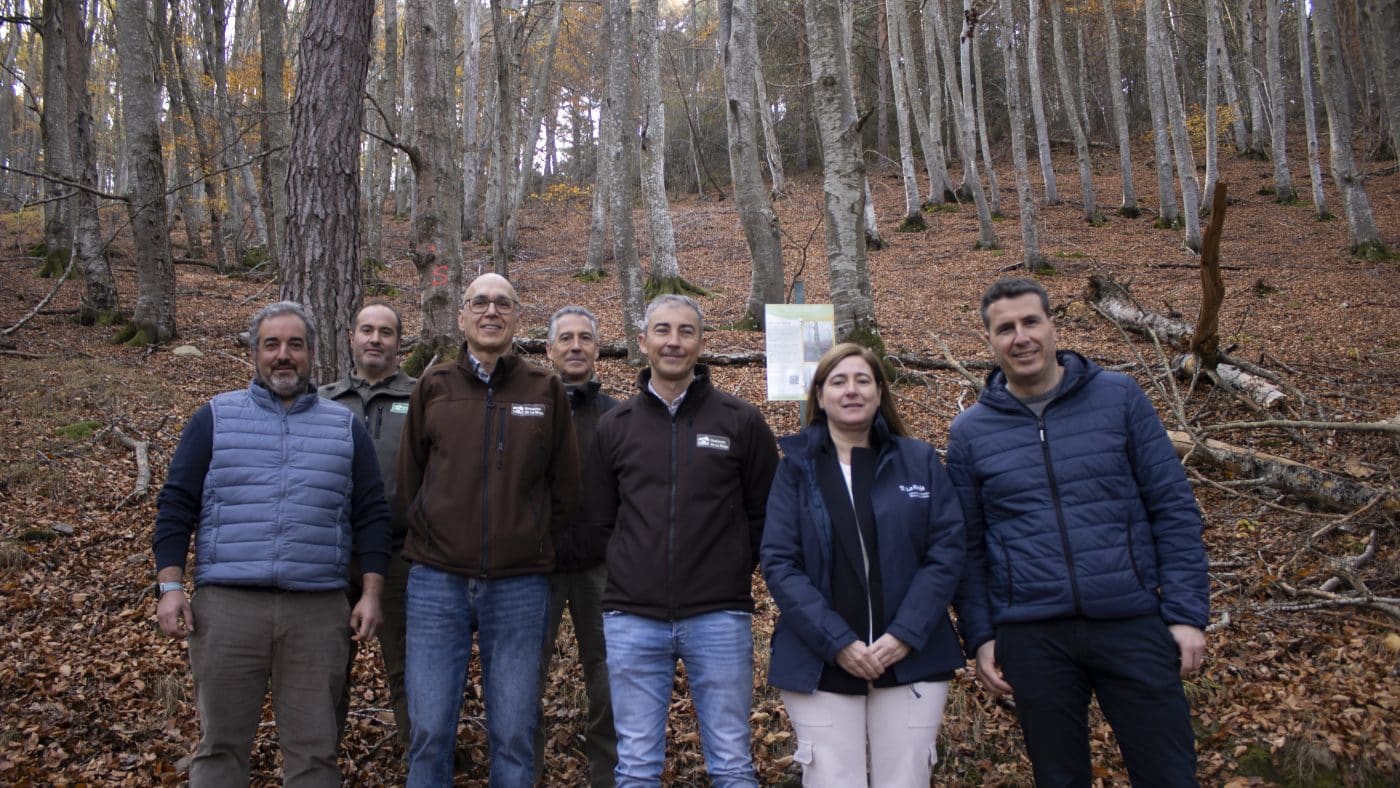 La Rioja pone en marcha un Aula de Selvicultura en Ezcaray para acercar la gestión forestal a la ciudadanía 1 La Rioja pone en marcha un Aula de Selvicultura en Ezcaray para acercar la gestión forestal a la ciudadanía 1