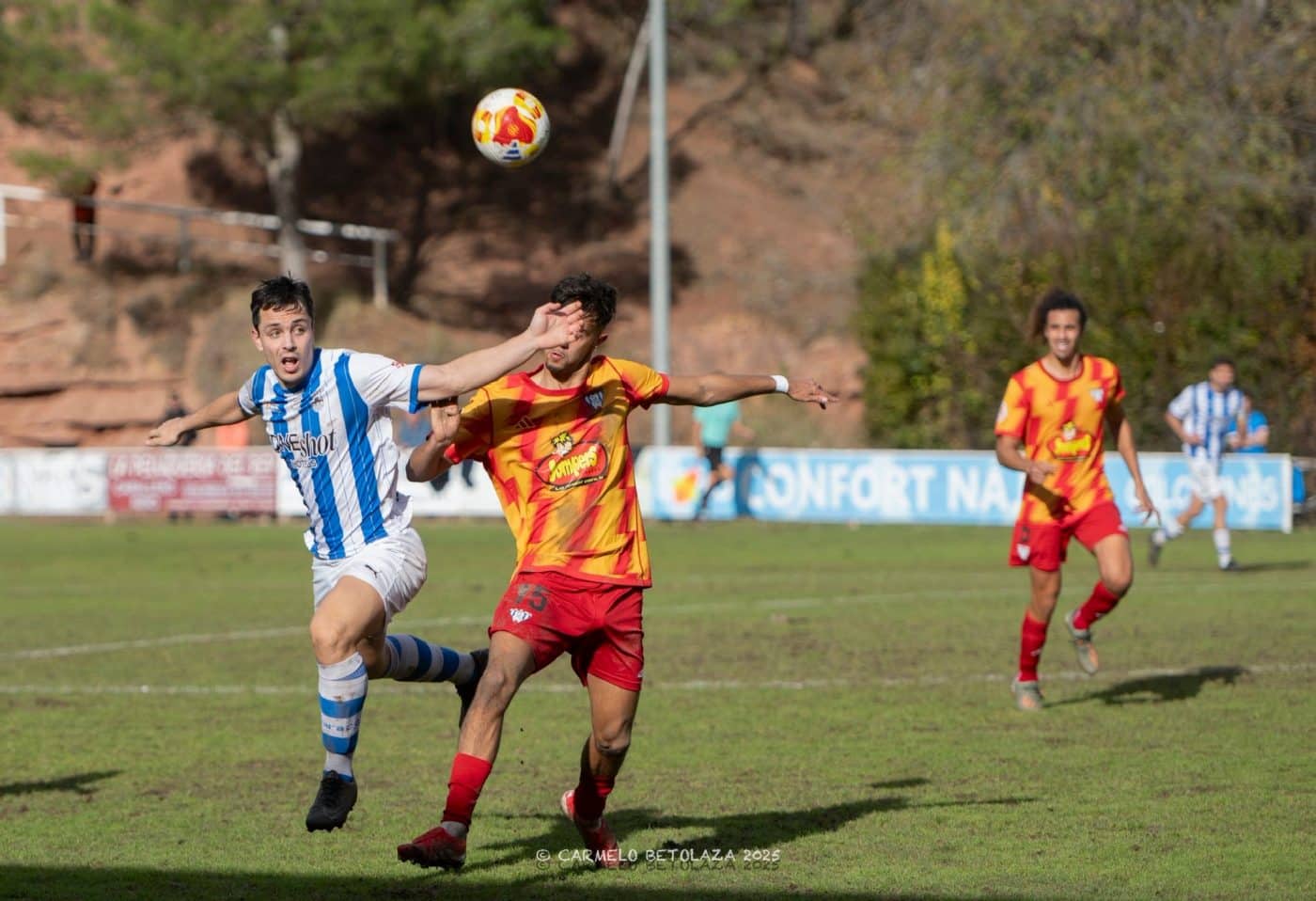 El Náxara rescata un punto en el último suspiro ante el Ejea 1