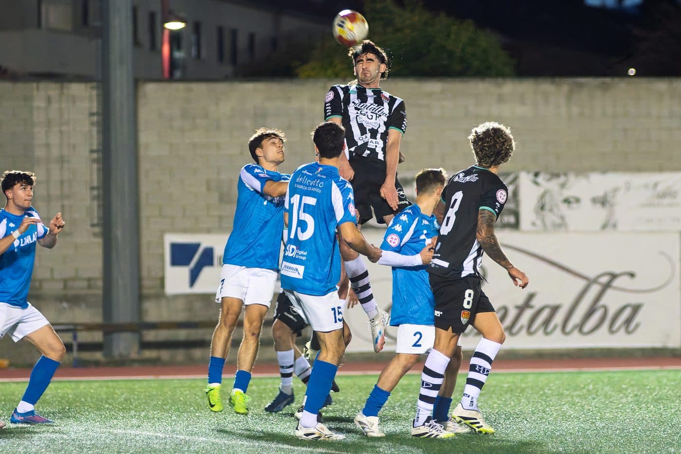 El Haro gana a la Peña Balsamaiso y se acerca al playoff 5 El Haro gana a la Peña Balsamaiso y se acerca al playoff 5