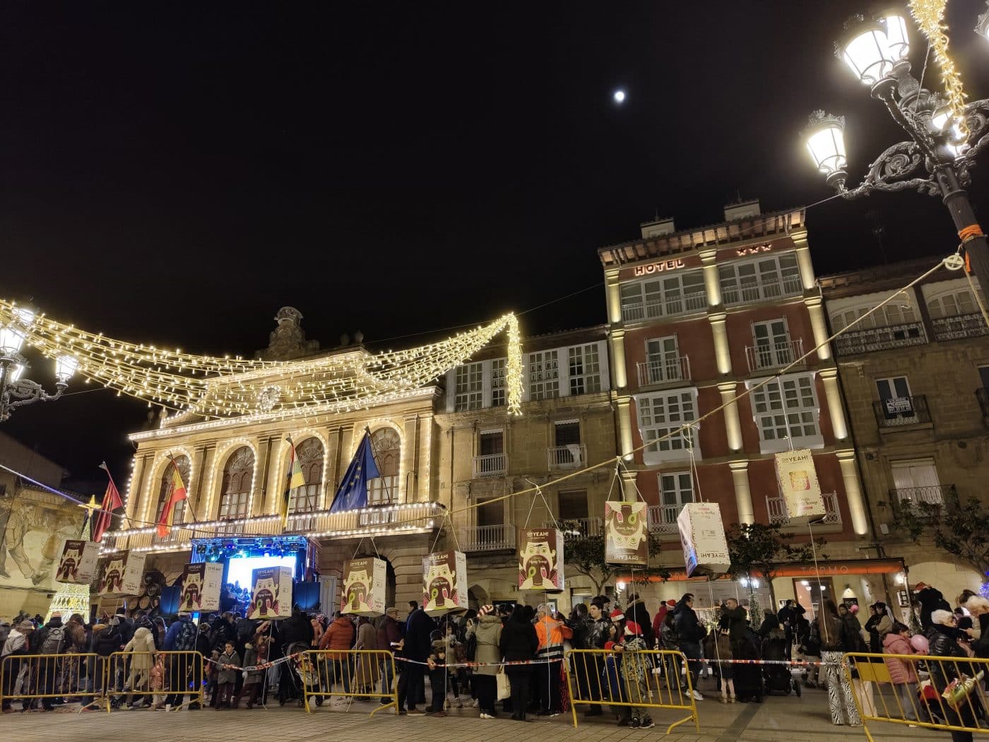 Haro adelantó las campanadas de fin de año con una tarde festiva en la plaza de la Paz 19 Haro adelantó las campanadas de fin de año con una tarde festiva en la plaza de la Paz 19