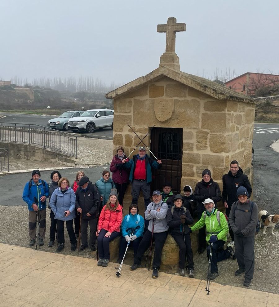 Los Amigos del Camino de Santiago de Haro-Rioja Alta cumplen con la tradición del Belén de la Lobera 1