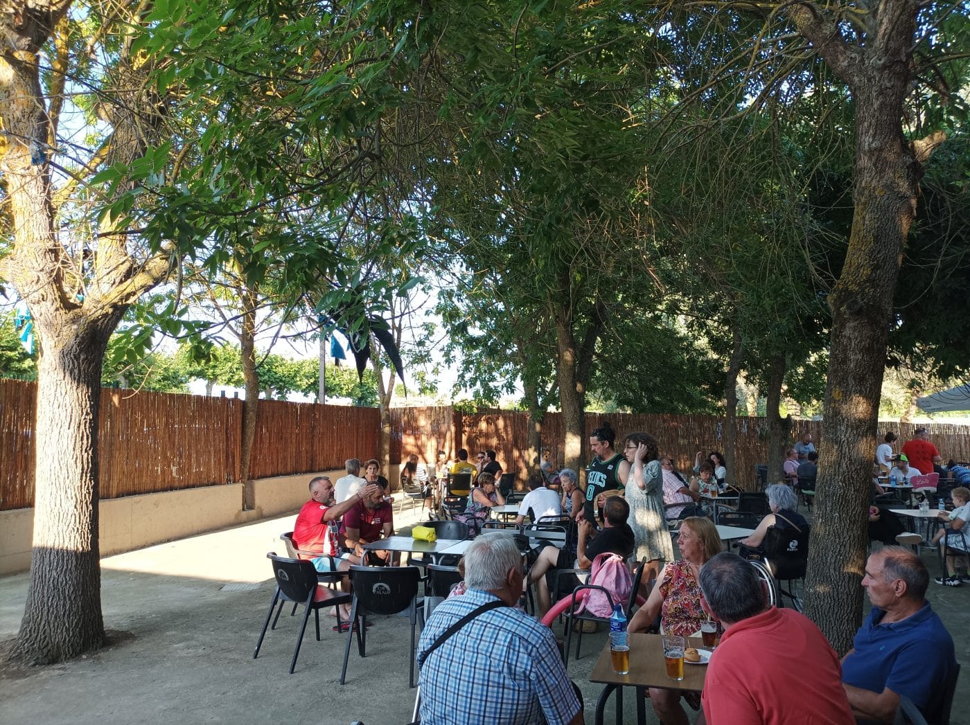 Briones busca gestores para el bar de las piscinas y el bar del jubilado 1
