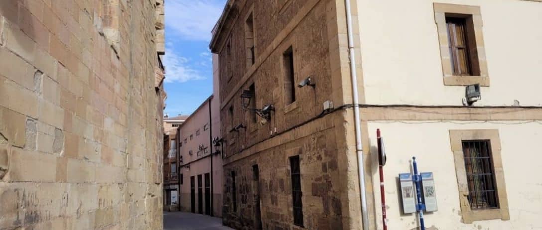 Nájera inicia los trabajos de modernización del alumbrado en el entorno de Santa María la Real 2