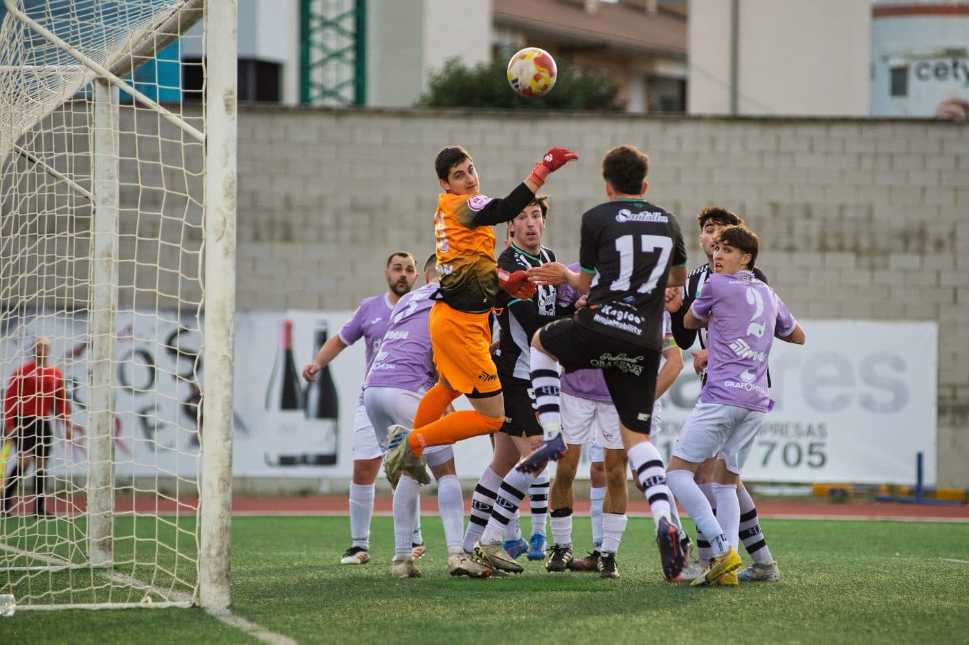 El Haro tira de carácter y firma su tercera victoria consecutiva 7