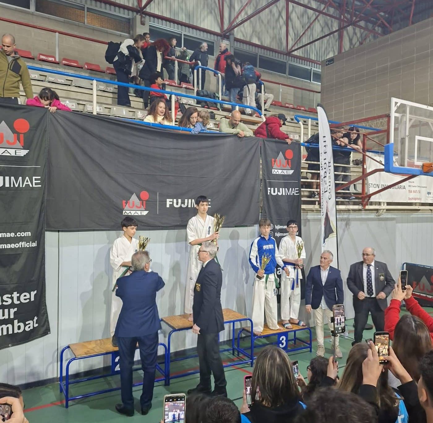 El Kyoku Haro brilla en la Copa Internacional Oyama en Santa Coloma de Gramanet 3 El Kyoku Haro brilla en la Copa Internacional Oyama en Santa Coloma de Gramanet 3