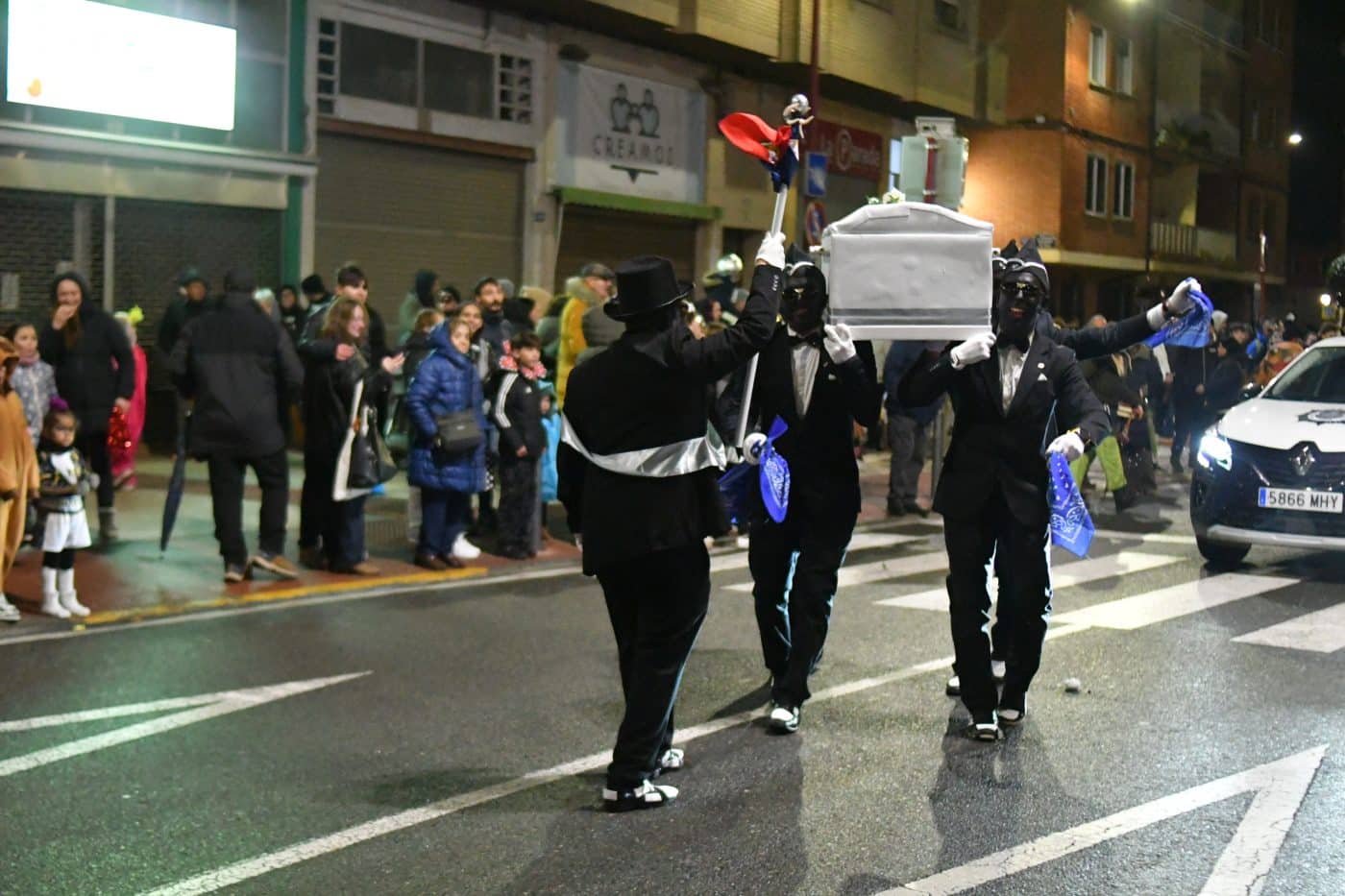 FOTOS: El carnaval de Haro resiste al frío y la lluvia 17
