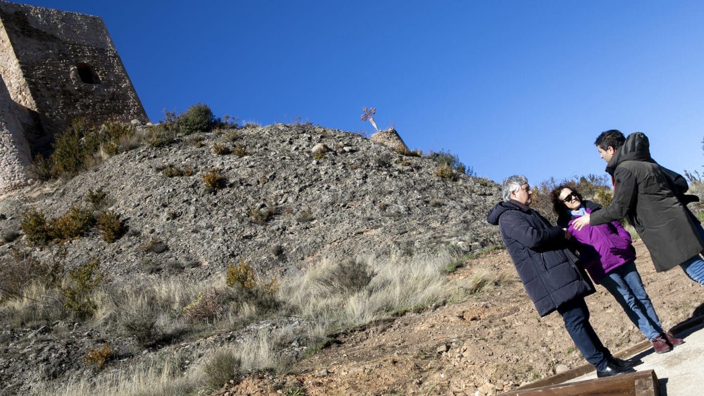 Luz LED, accesos renovados y murallas consolidadas para preservar el Castillo de Clavijo 2