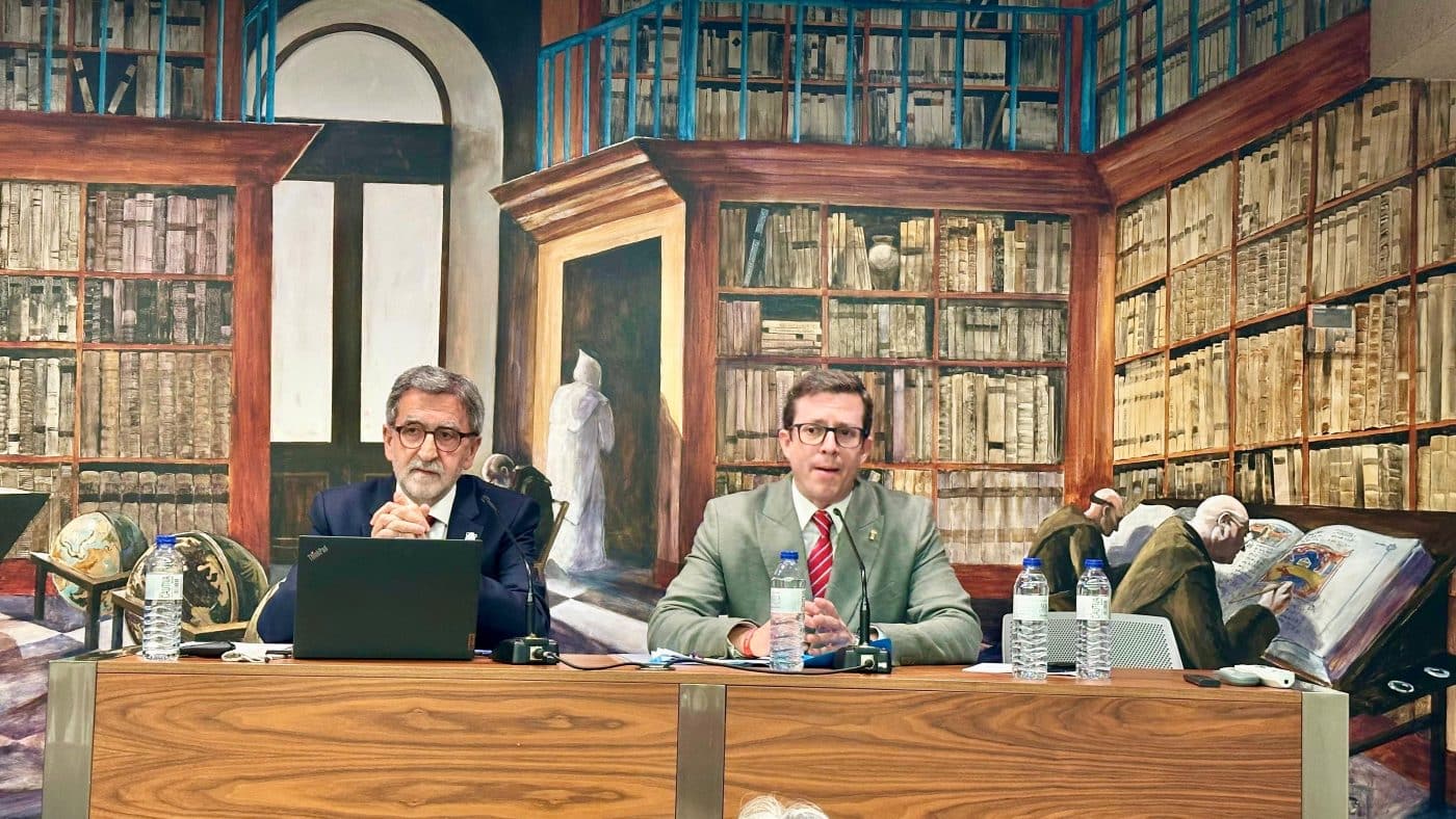 Fernando López de Silanes alerta en Haro sobre una transición energética más lenta de lo previsto 1