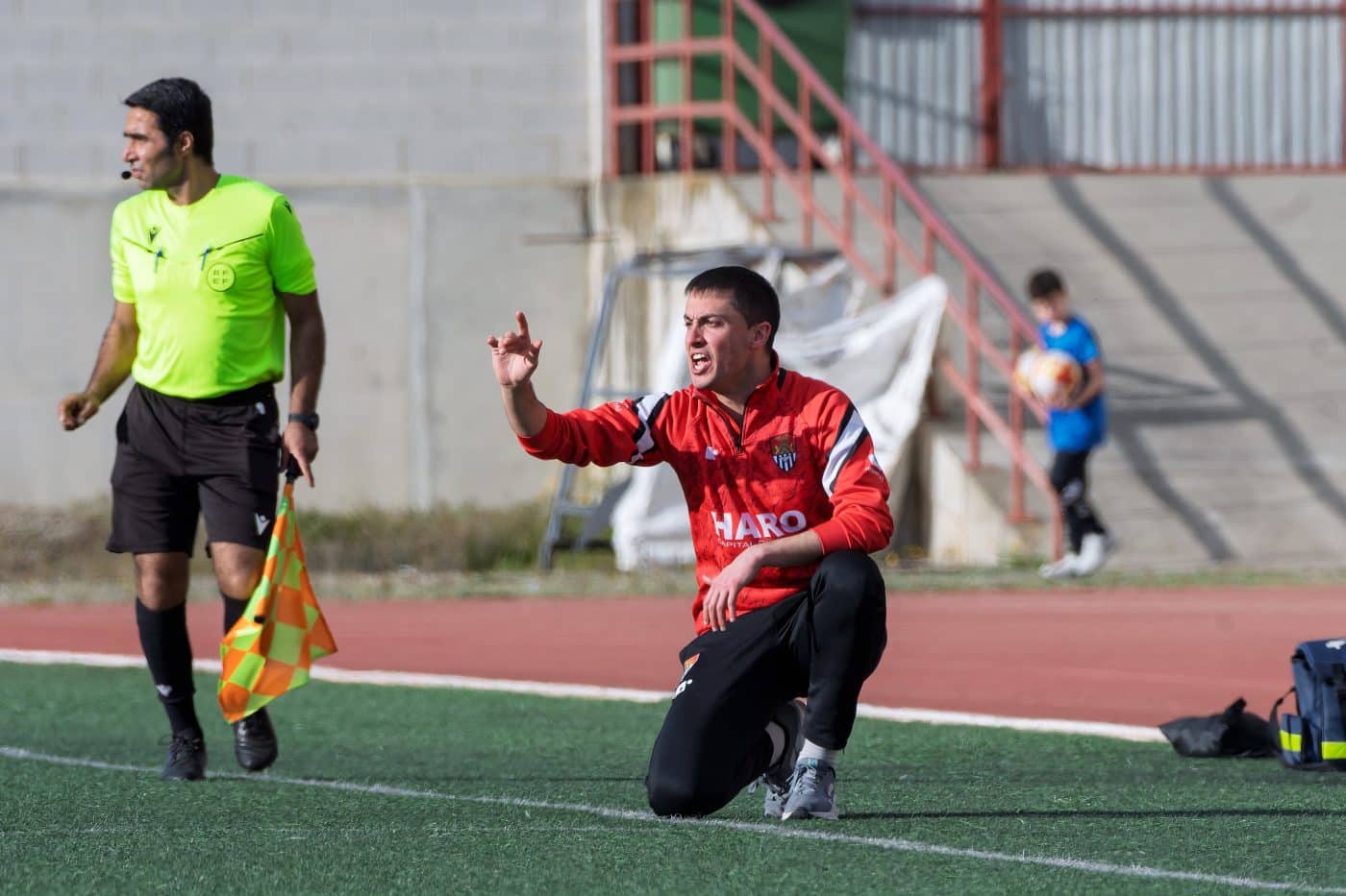El Haro logra ante el Pradejón su sexto triunfo consecutivo y se pone a cinco puntos del playoff 8