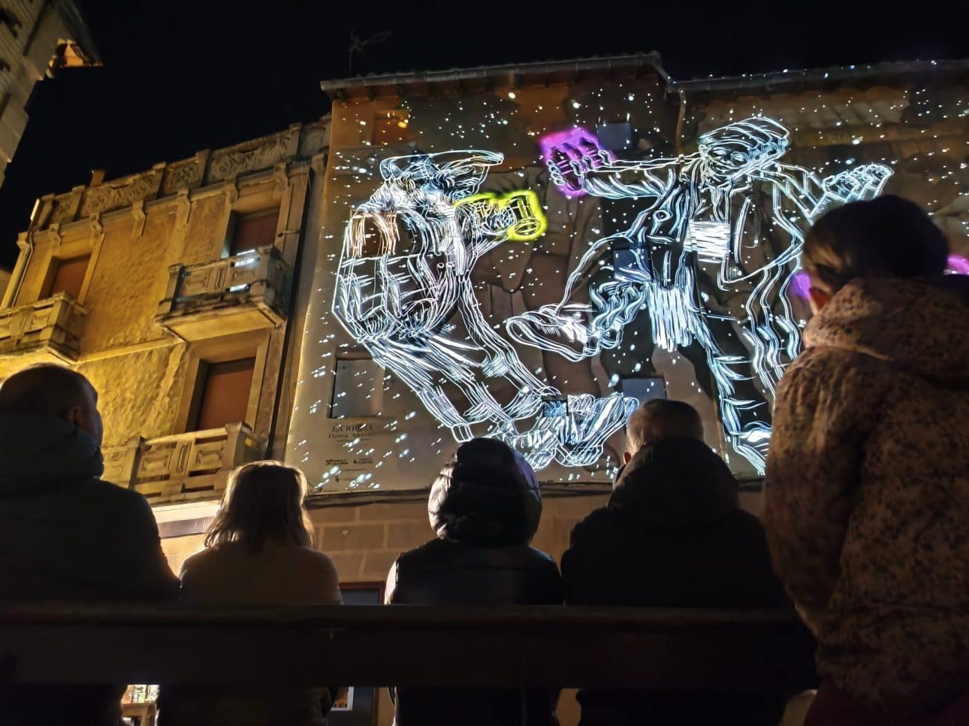 Haro ilumina su patrimonio en el arranque de su primer Festival de la Luz 2 Haro ilumina su patrimonio en el arranque de su primer Festival de la Luz 2