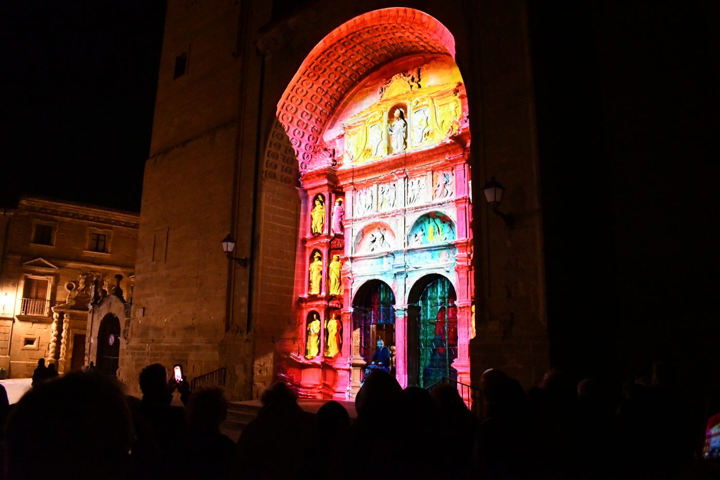 Haro ilumina su patrimonio en el arranque de su primer Festival de la Luz 4 Haro ilumina su patrimonio en el arranque de su primer Festival de la Luz 4
