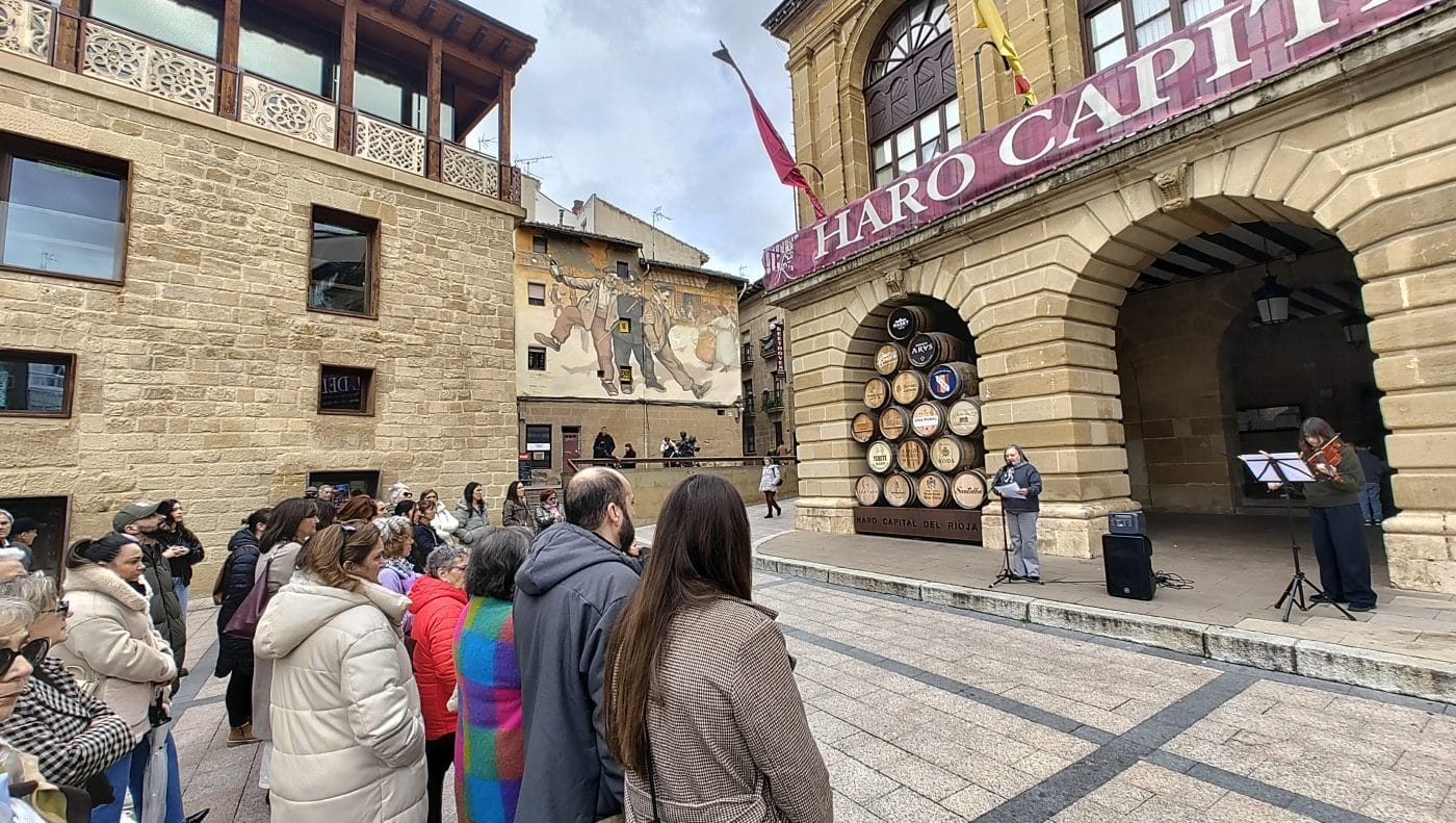 Haro reafirma su compromiso con la igualdad durante el acto institucional del 8M 4