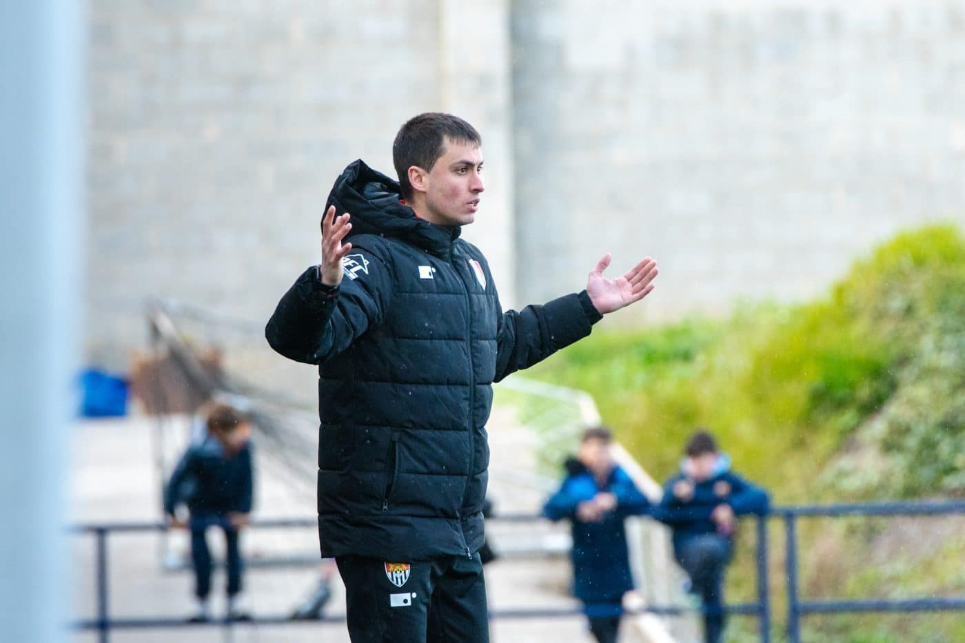 Un gol en los minutos finales deja al Haro sin premio en Oyón 11