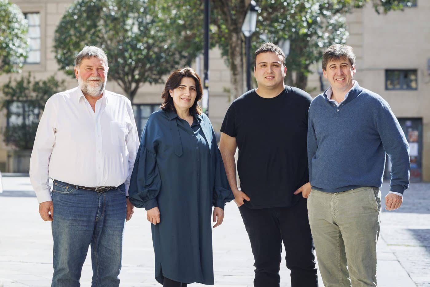 Eduardo Hernáiz, reelegido presidente de Bodegas Familiares de Rioja, y Ricardo Fernández, nuevo vicepresidente 1 Eduardo Hernáiz, reelegido presidente de Bodegas Familiares de Rioja, y Ricardo Fernández, nuevo vicepresidente 1