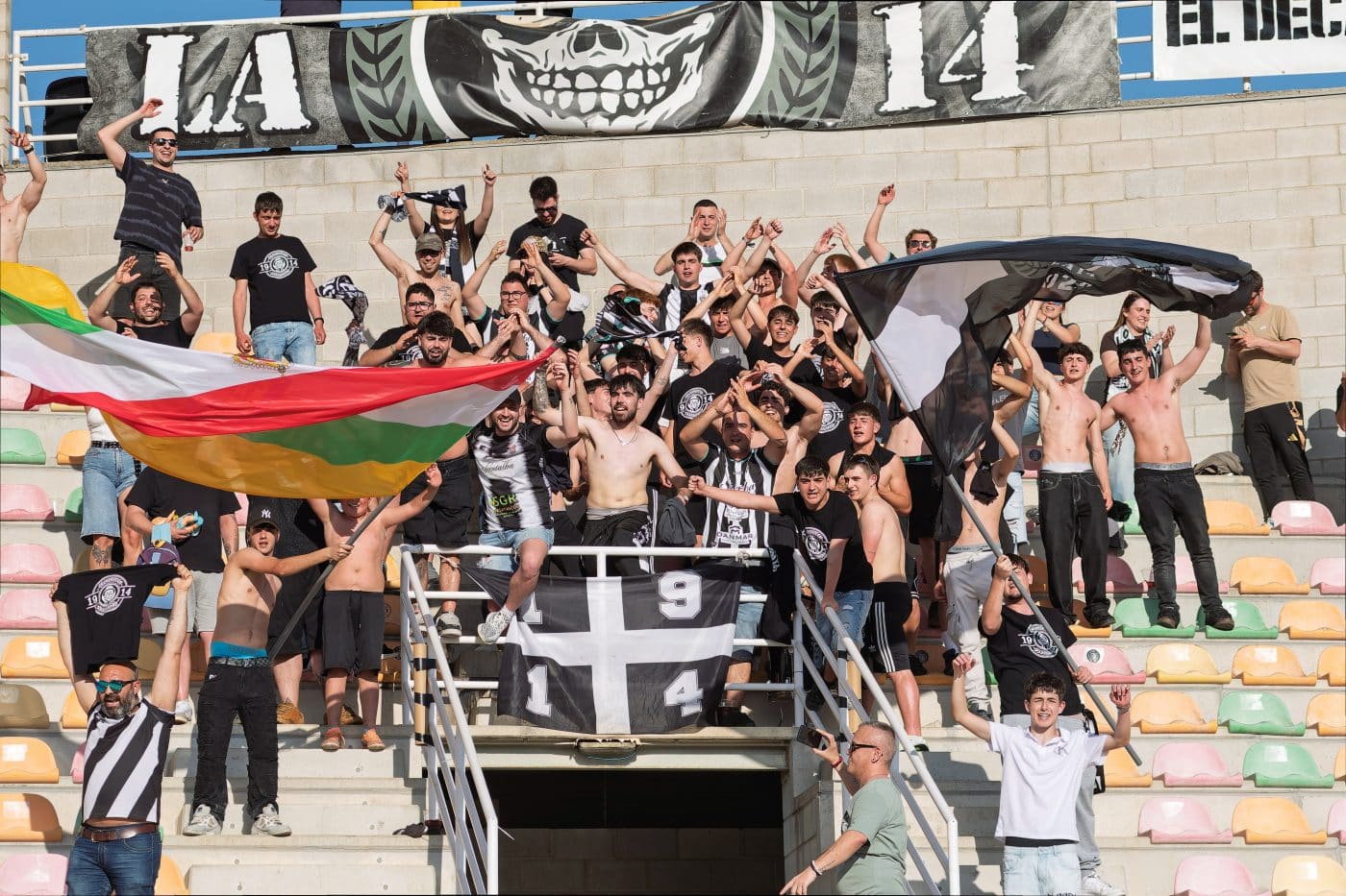 El Haro empata con el Varea y se queda a cinco puntos del playoff 2