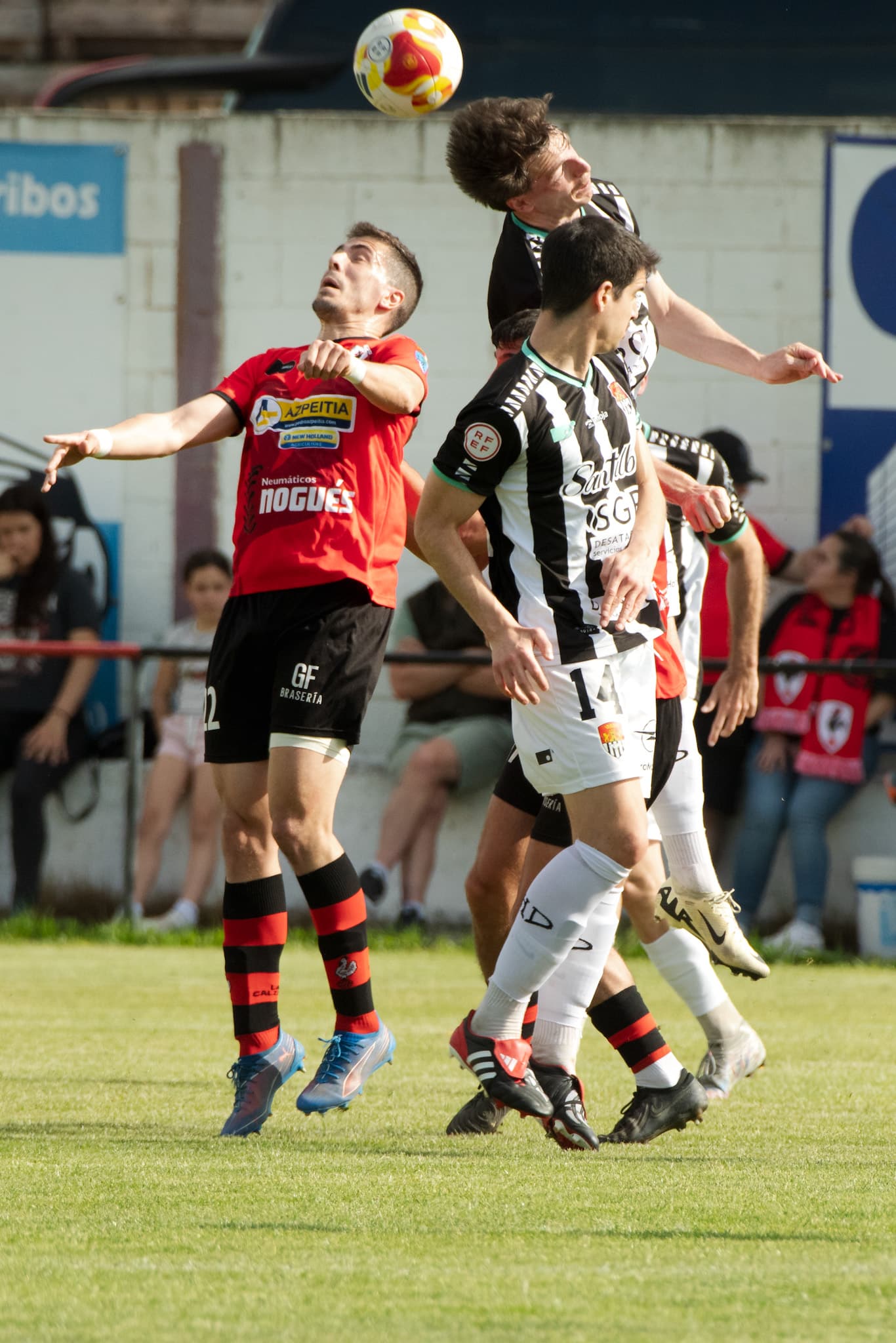 Empate sin goles entre La Calzada y Haro Deportivo en El Rollo 7