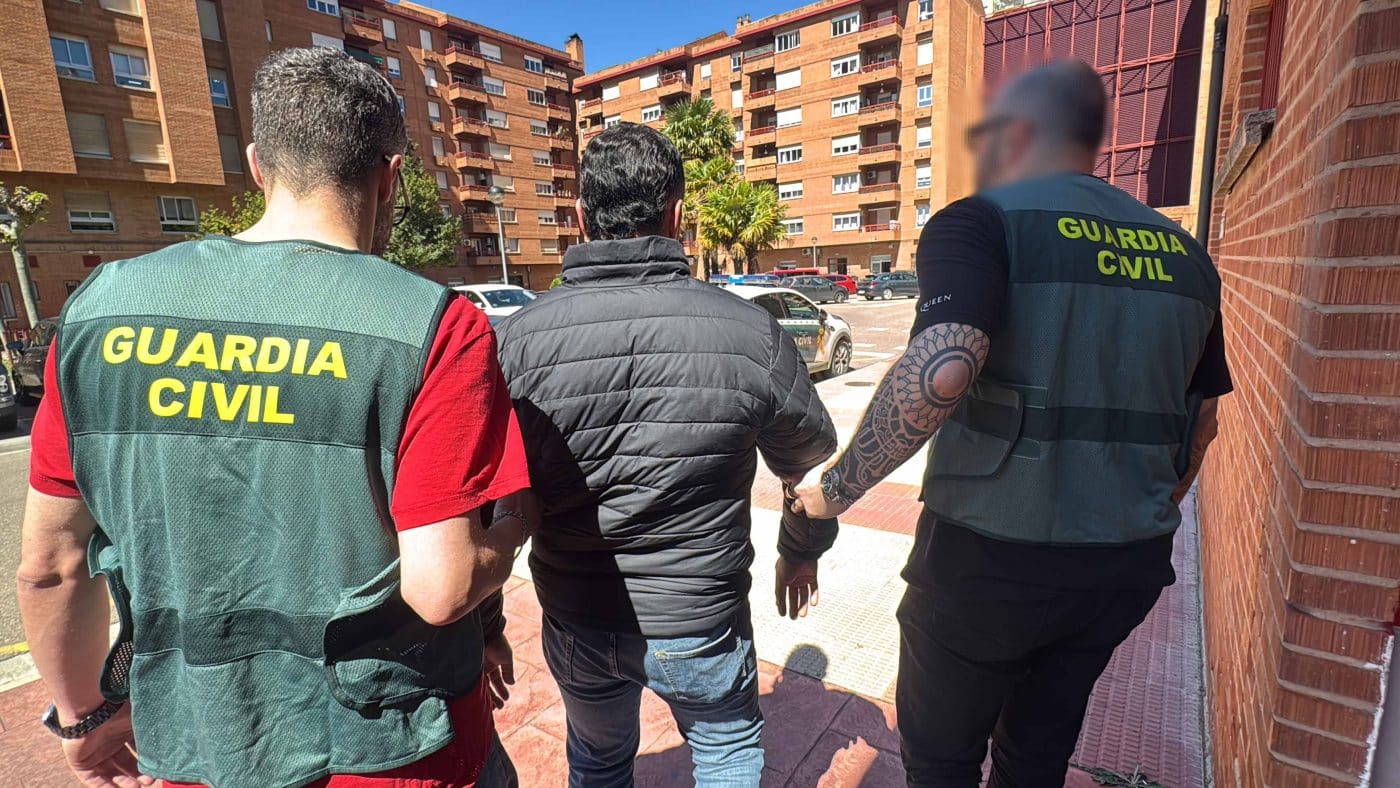 Haro y Nájera, entre los municipios afectados por la trama de ciberestafas desmantelada por la Guardia Civil 1
