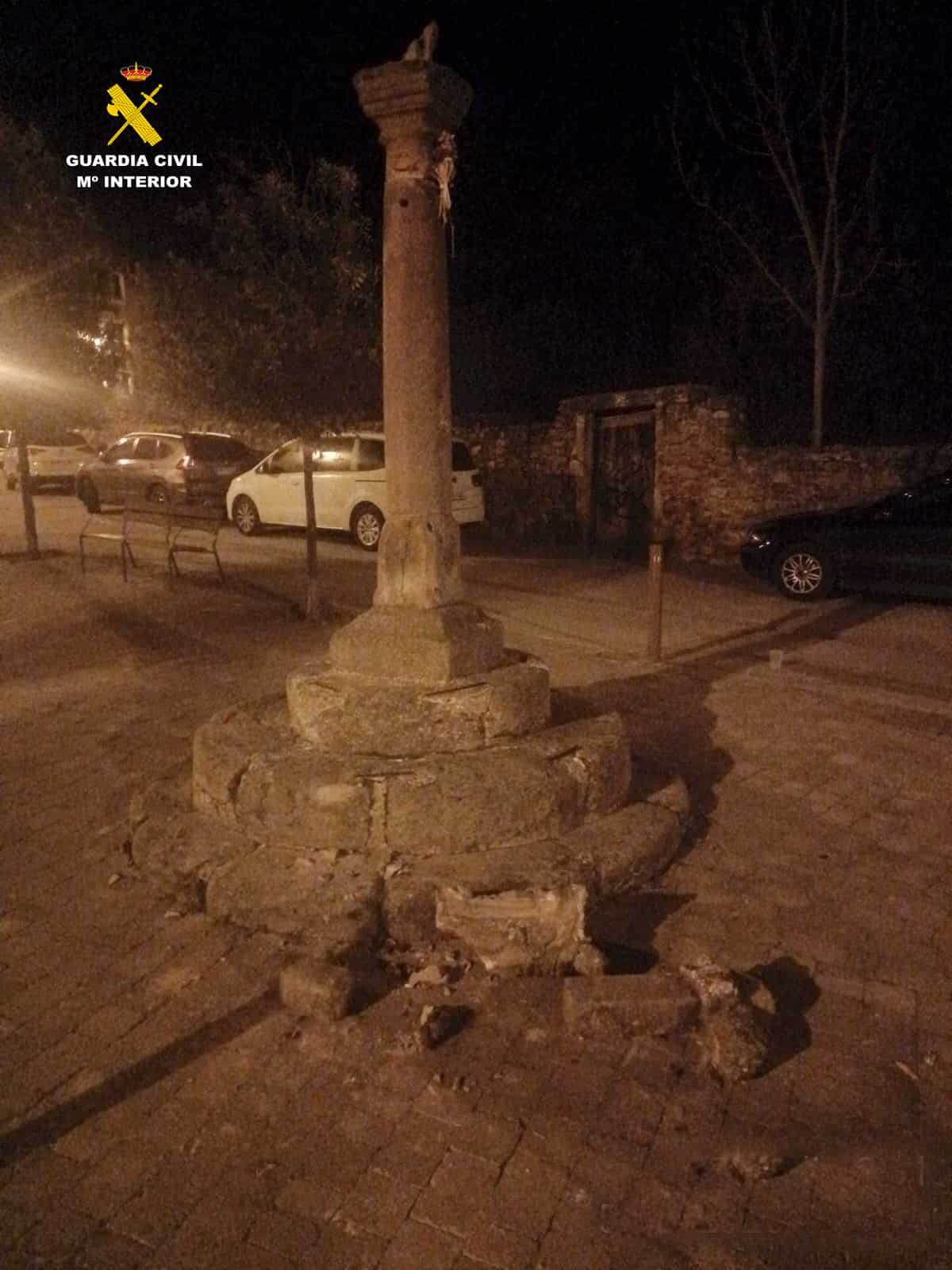 Identificado un joven por los graves daños causados en la Cruz de San Lázaro de Ezcaray 2
