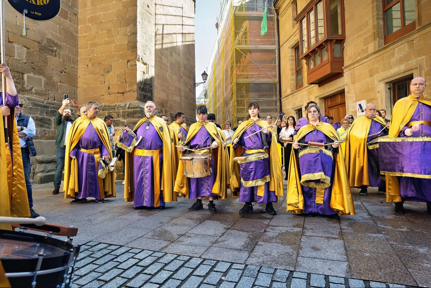 La procesión del Resucitado pone el broche final a la Semana Santa de Haro 6
