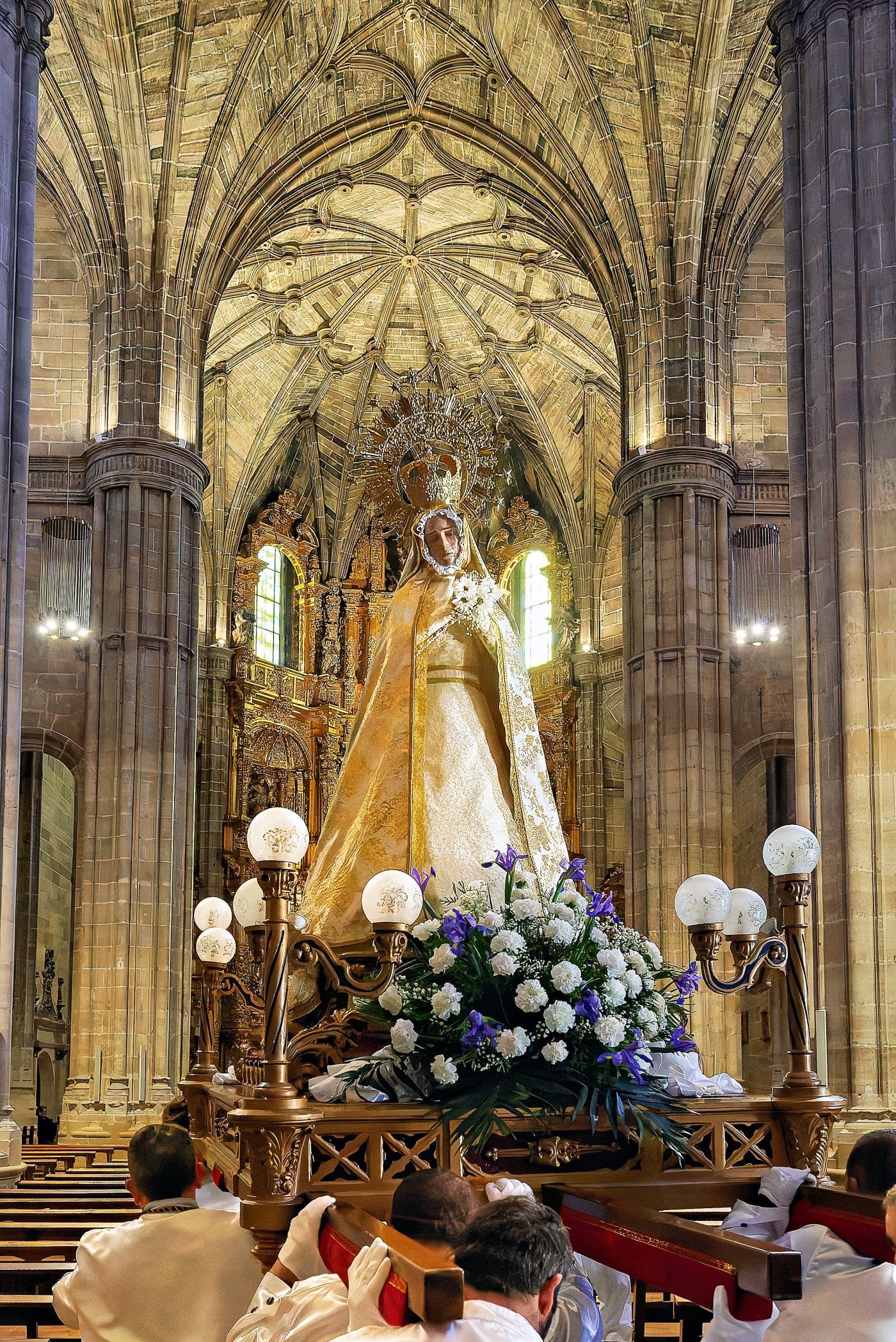 La procesión del Resucitado pone el broche final a la Semana Santa de Haro 4