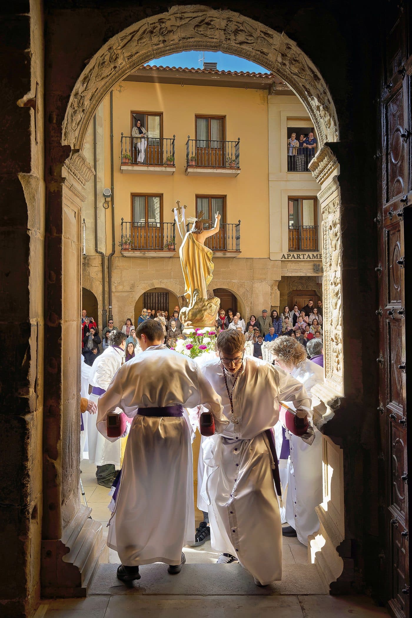 La procesión del Resucitado pone el broche final a la Semana Santa de Haro 1