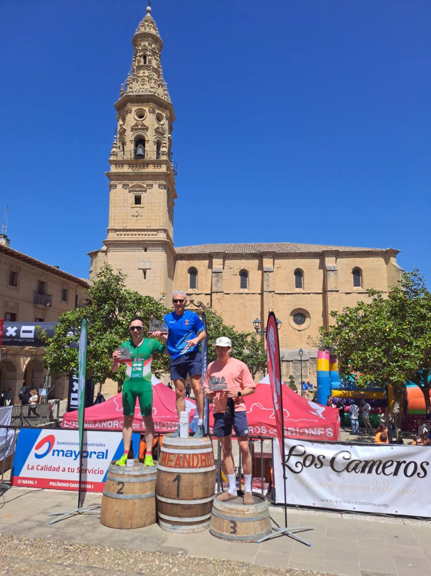 Medio millar de participantes disfrutan de una nueva edición de Los Meandros de Briones 1