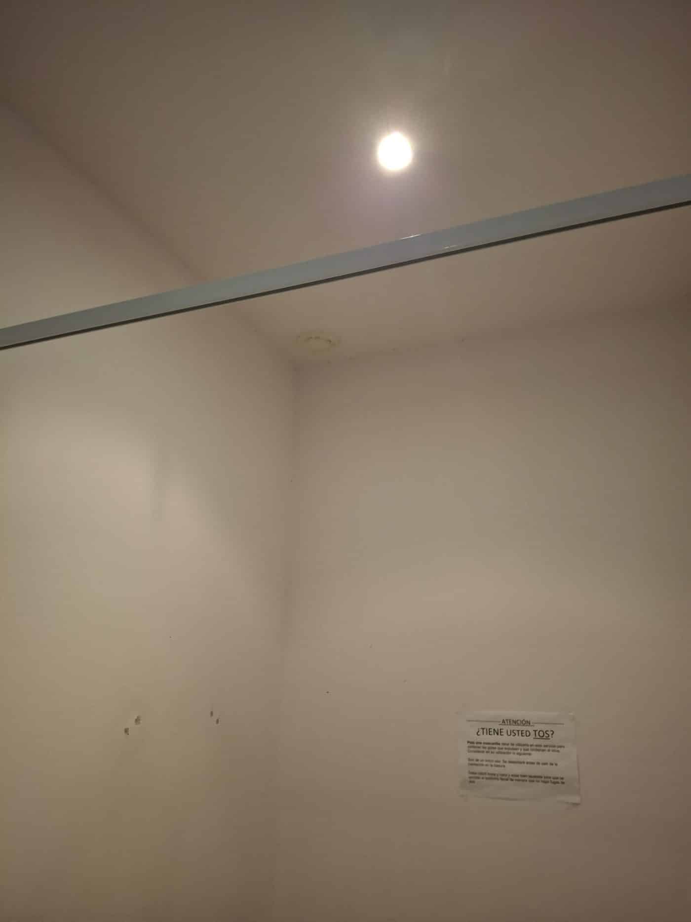 UGT denuncia malos olores, insectos y picaduras en la zona de rayos del Centro de Salud de Nájera 2