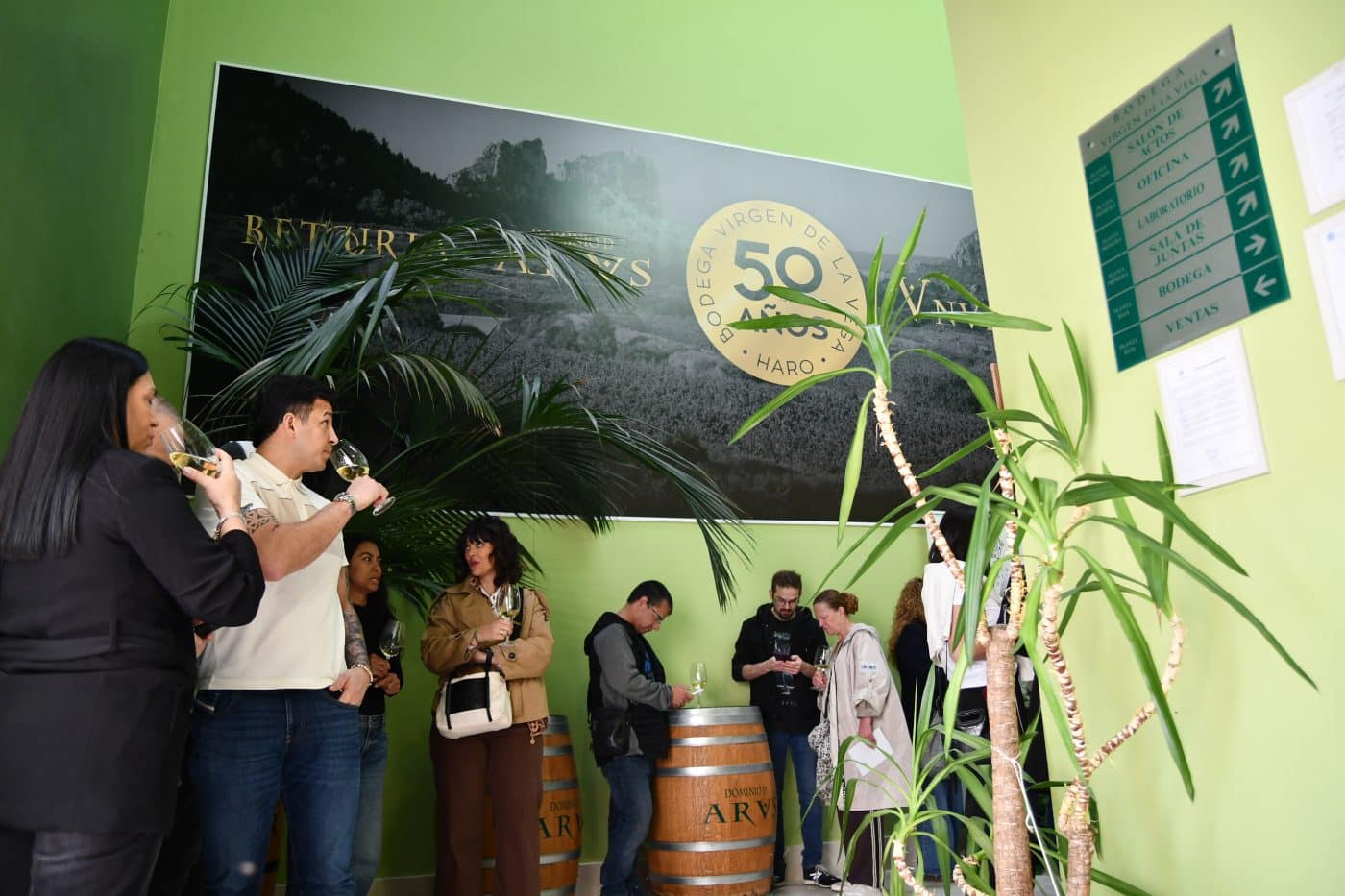 La Cooperativa Virgen de la Vega presenta su renovada imagen y sus nuevas añadas ante hosteleros y distribuidores 20