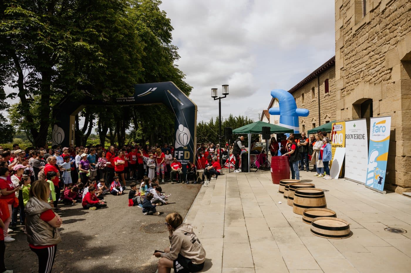 La III Carrera Solidaria Viña Pomal bate récord en Haro: más de 700 participantes y 3.000 euros recaudados para FARO 2 La III Carrera Solidaria Viña Pomal bate récord en Haro: más de 700 participantes y 3.000 euros recaudados para FARO 2