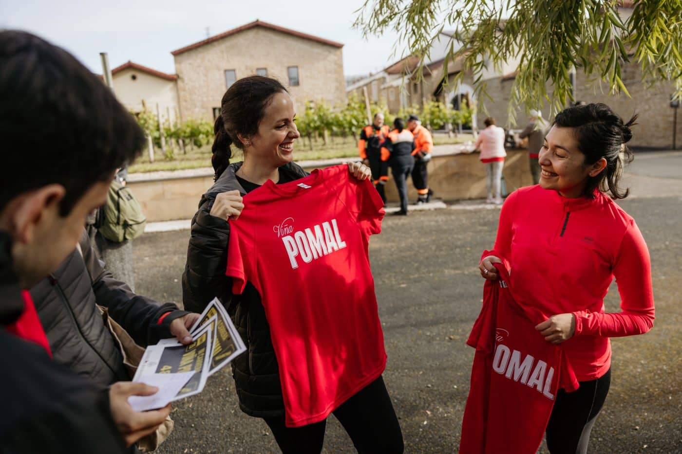 La III Carrera Solidaria Viña Pomal bate récord en Haro: más de 700 participantes y 3.000 euros recaudados para FARO 19 La III Carrera Solidaria Viña Pomal bate récord en Haro: más de 700 participantes y 3.000 euros recaudados para FARO 19