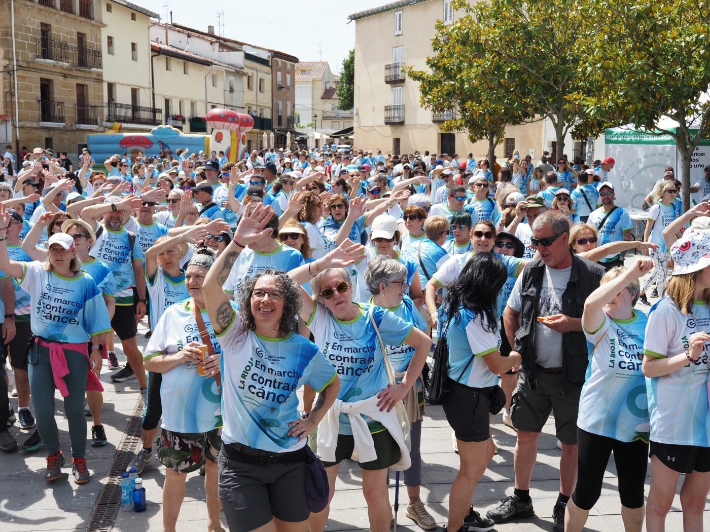 La III Marcha contra el Cáncer Haro-Anguciana bate récords con 1.550 participantes 53 La III Marcha contra el Cáncer Haro-Anguciana bate récords con 1.550 participantes 53