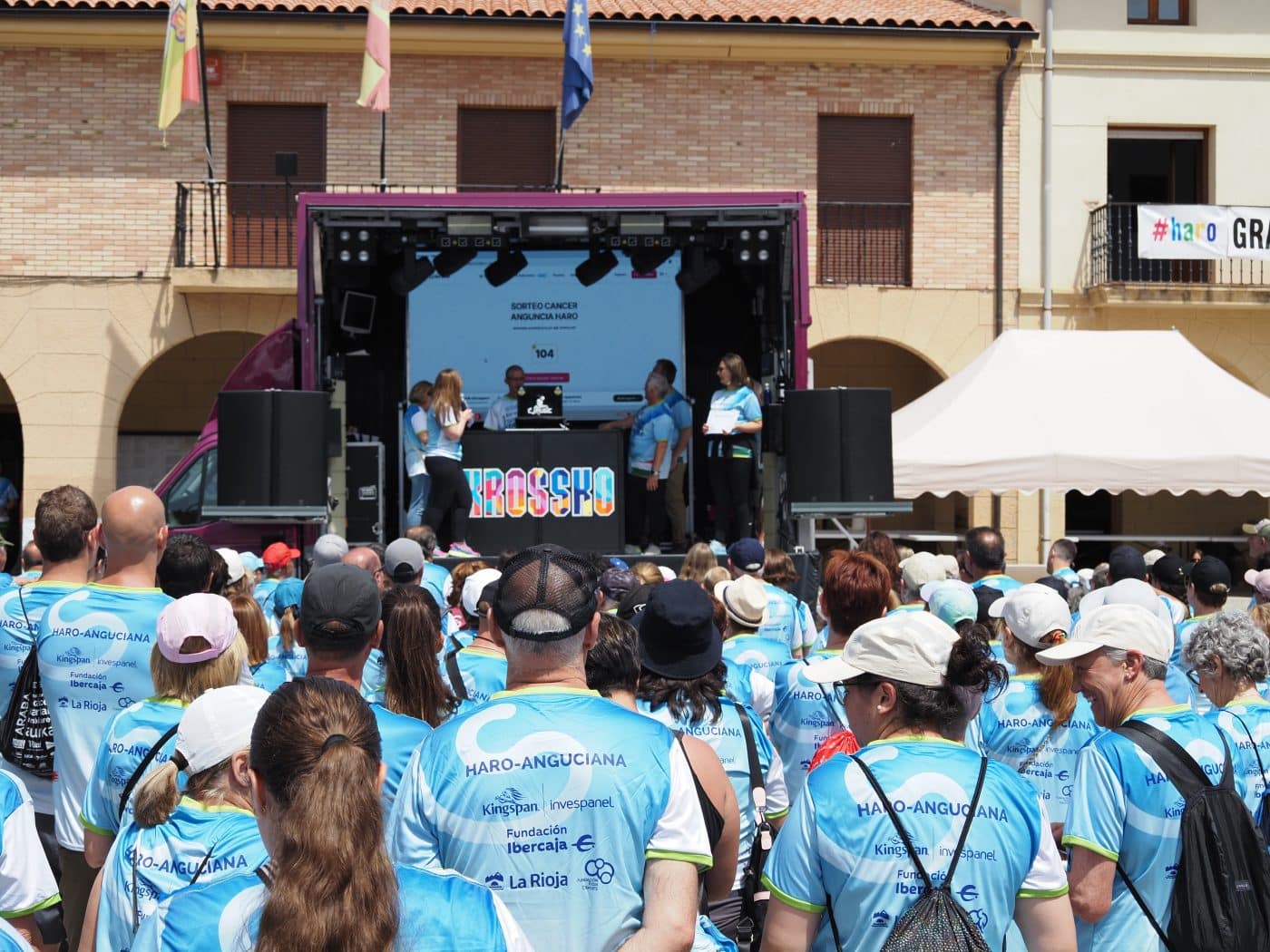 La III Marcha contra el Cáncer Haro-Anguciana bate récords con 1.550 participantes 34 La III Marcha contra el Cáncer Haro-Anguciana bate récords con 1.550 participantes 34