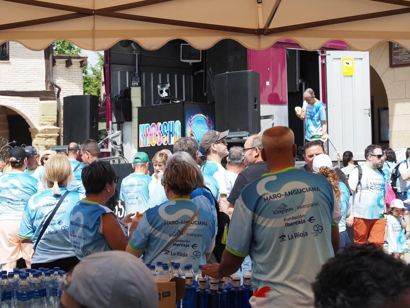 La III Marcha contra el Cáncer Haro-Anguciana bate récords con 1.550 participantes 12 La III Marcha contra el Cáncer Haro-Anguciana bate récords con 1.550 participantes 12