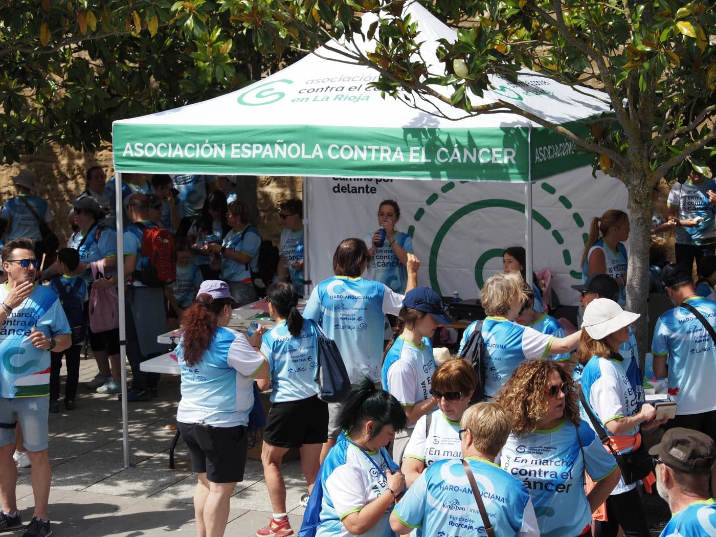 La III Marcha contra el Cáncer Haro-Anguciana bate récords con 1.550 participantes 4 La III Marcha contra el Cáncer Haro-Anguciana bate récords con 1.550 participantes 4
