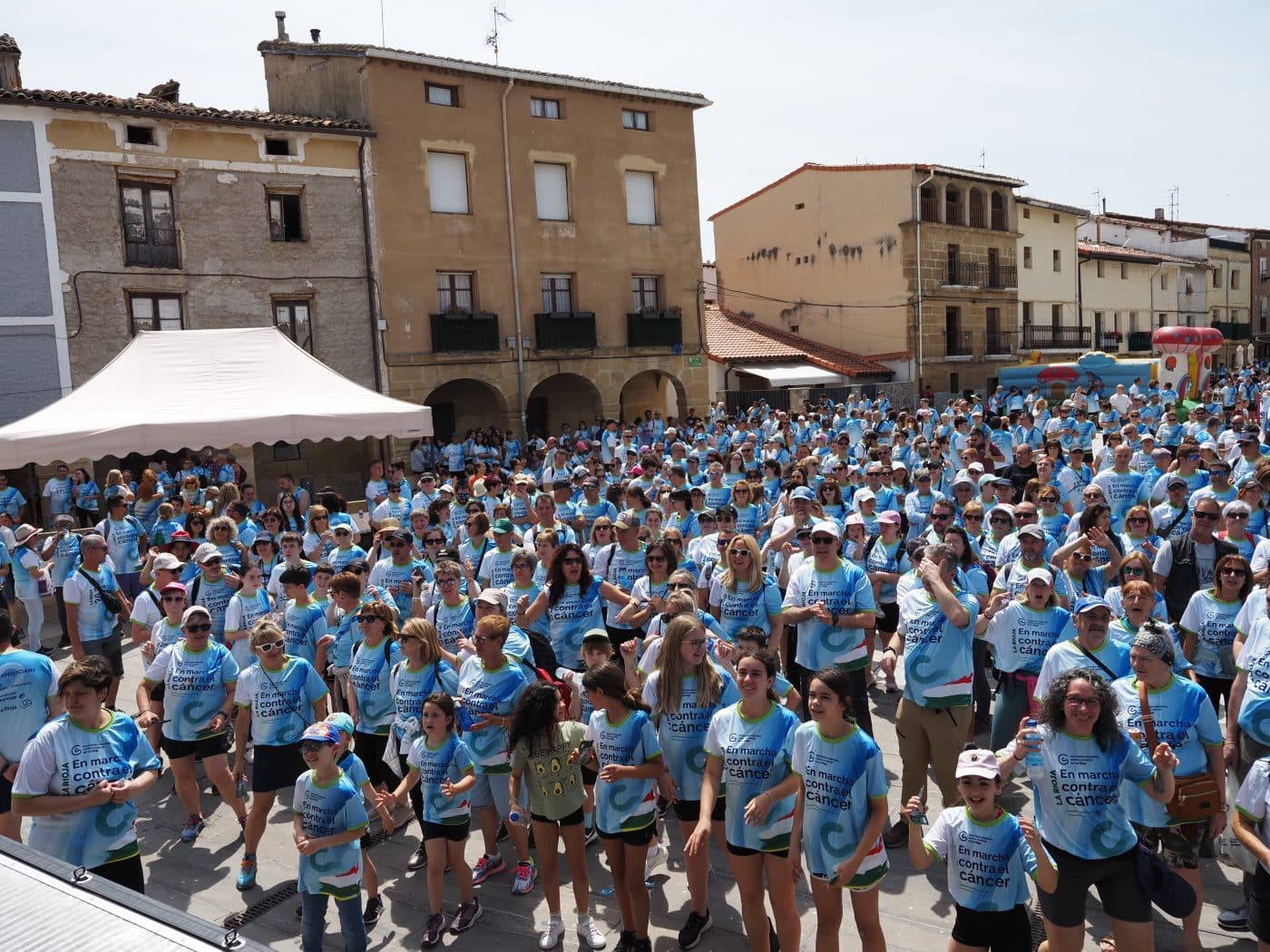 La III Marcha contra el Cáncer Haro-Anguciana bate récords con 1.550 participantes 44 La III Marcha contra el Cáncer Haro-Anguciana bate récords con 1.550 participantes 44