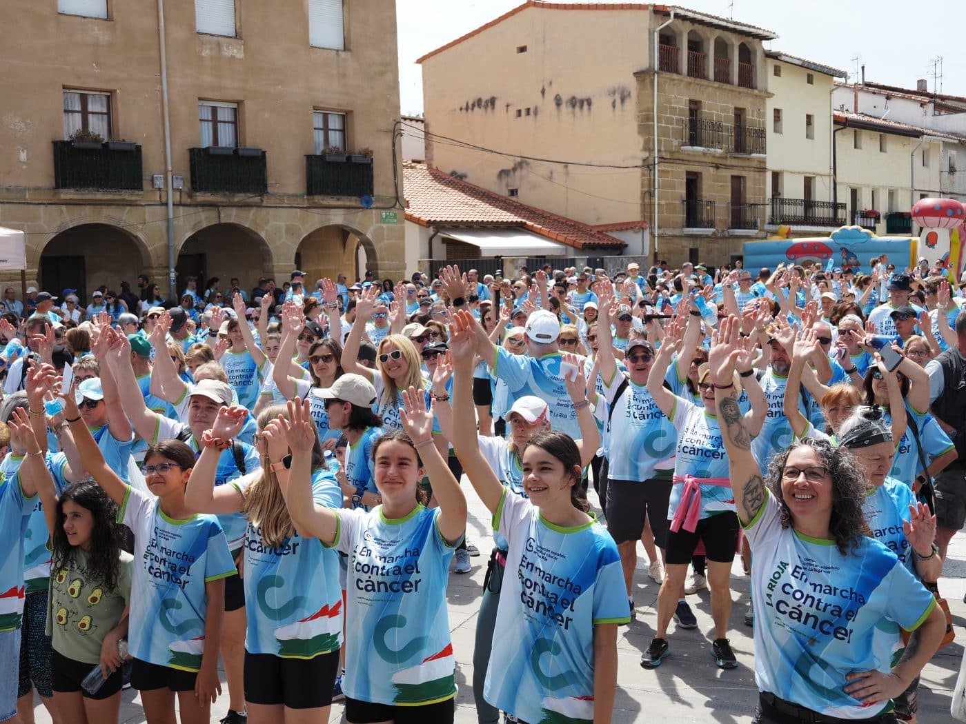 La III Marcha contra el Cáncer Haro-Anguciana bate récords con 1.550 participantes 46 La III Marcha contra el Cáncer Haro-Anguciana bate récords con 1.550 participantes 46