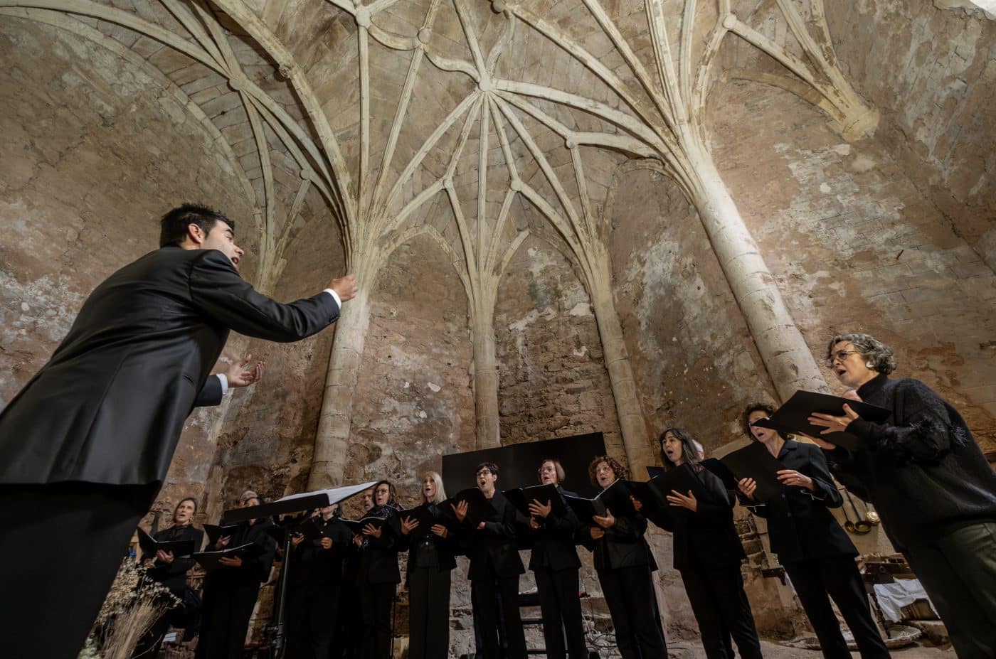 Luezas de Cameros celebra la reapertura de su iglesia tras su restauración 7