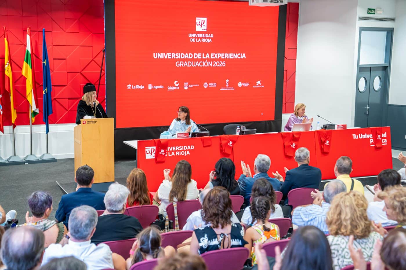 Los estudiantes de la Universidad de la Experiencia de Haro se gradúan 2