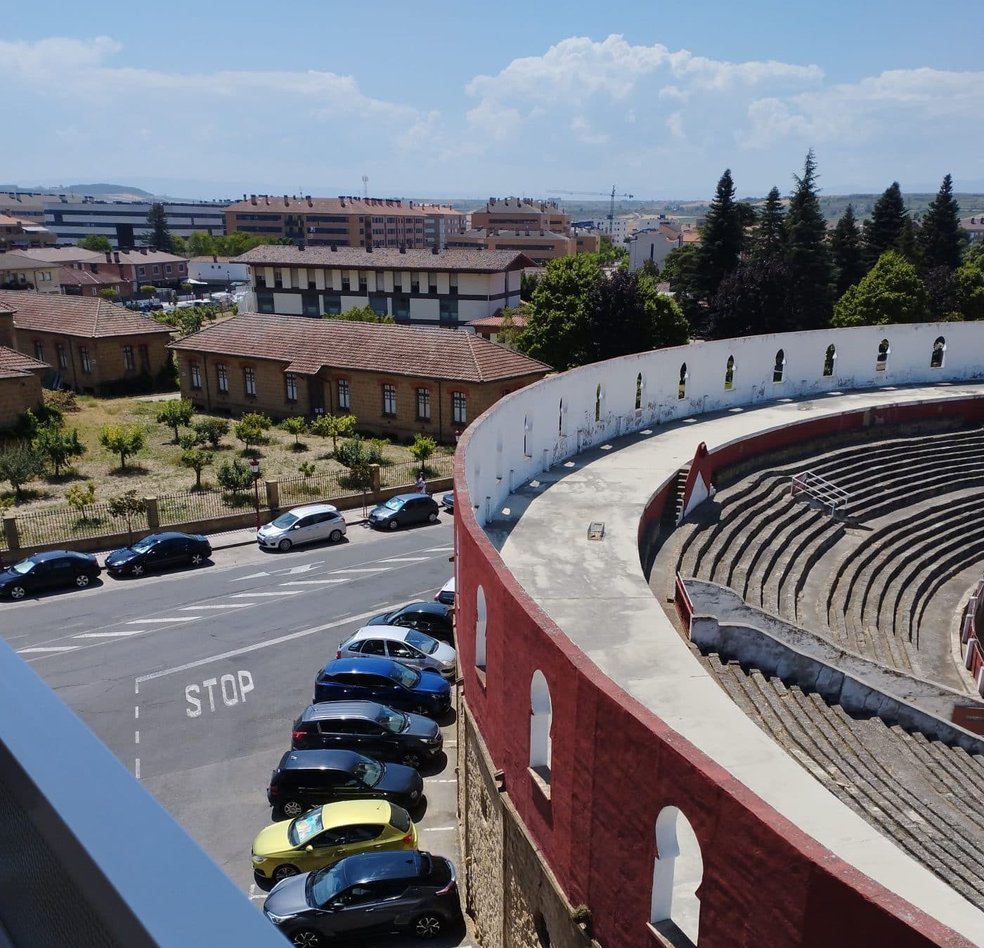 BUZÓN CIUDADANO: "Cuando la fiesta se convierte en un problema para los vecinos" 2