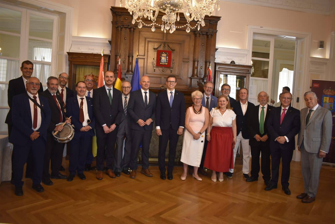 El Centro Riojano de Madrid celebra San Bernabé y el Día de La Rioja con la entrega de sus galardones anuales 1