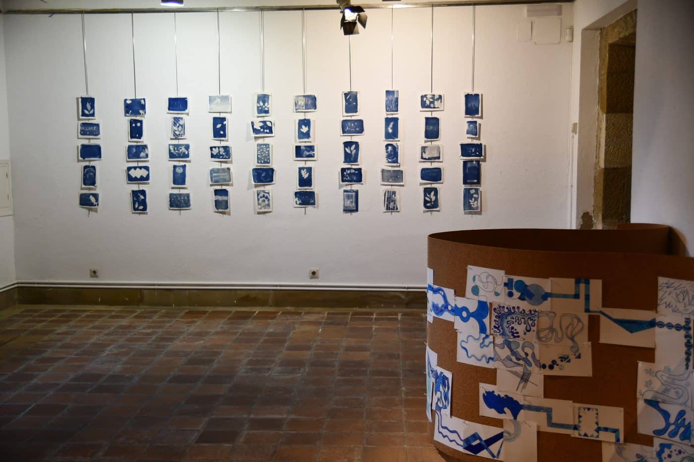Estudiantes del Cossío convierten el trazado del Ebro en una exposición artística en Haro 4
