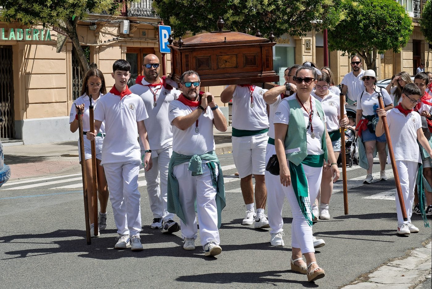 FOTOS: Haro acompaña a San Felices en una mañana de tradición y calor 2