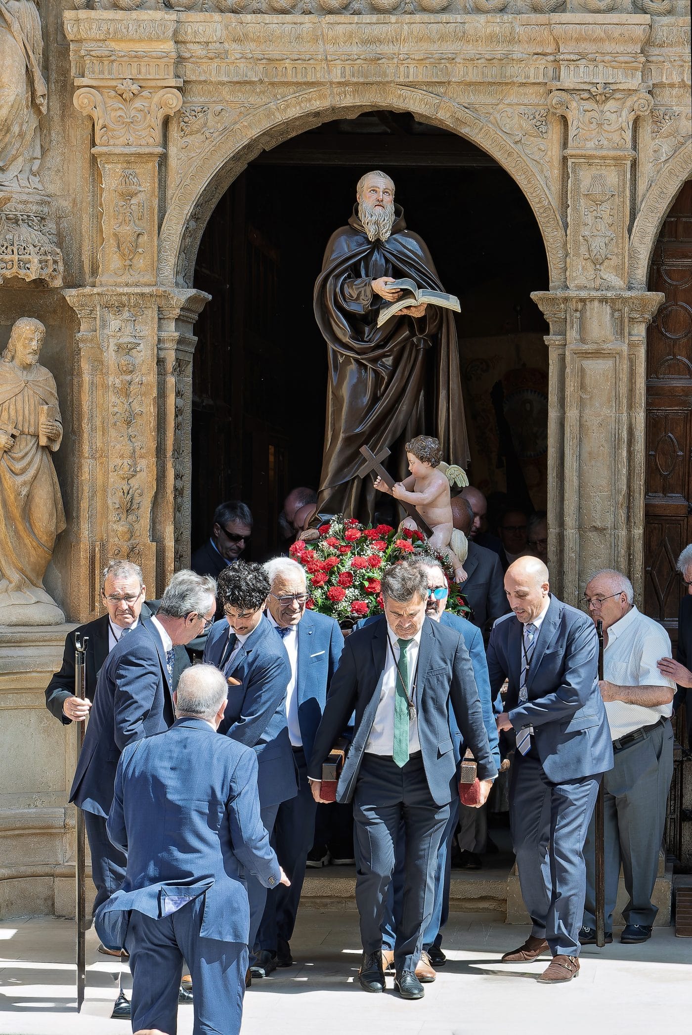 FOTOS: Haro acompaña a San Felices en una mañana de tradición y calor 7