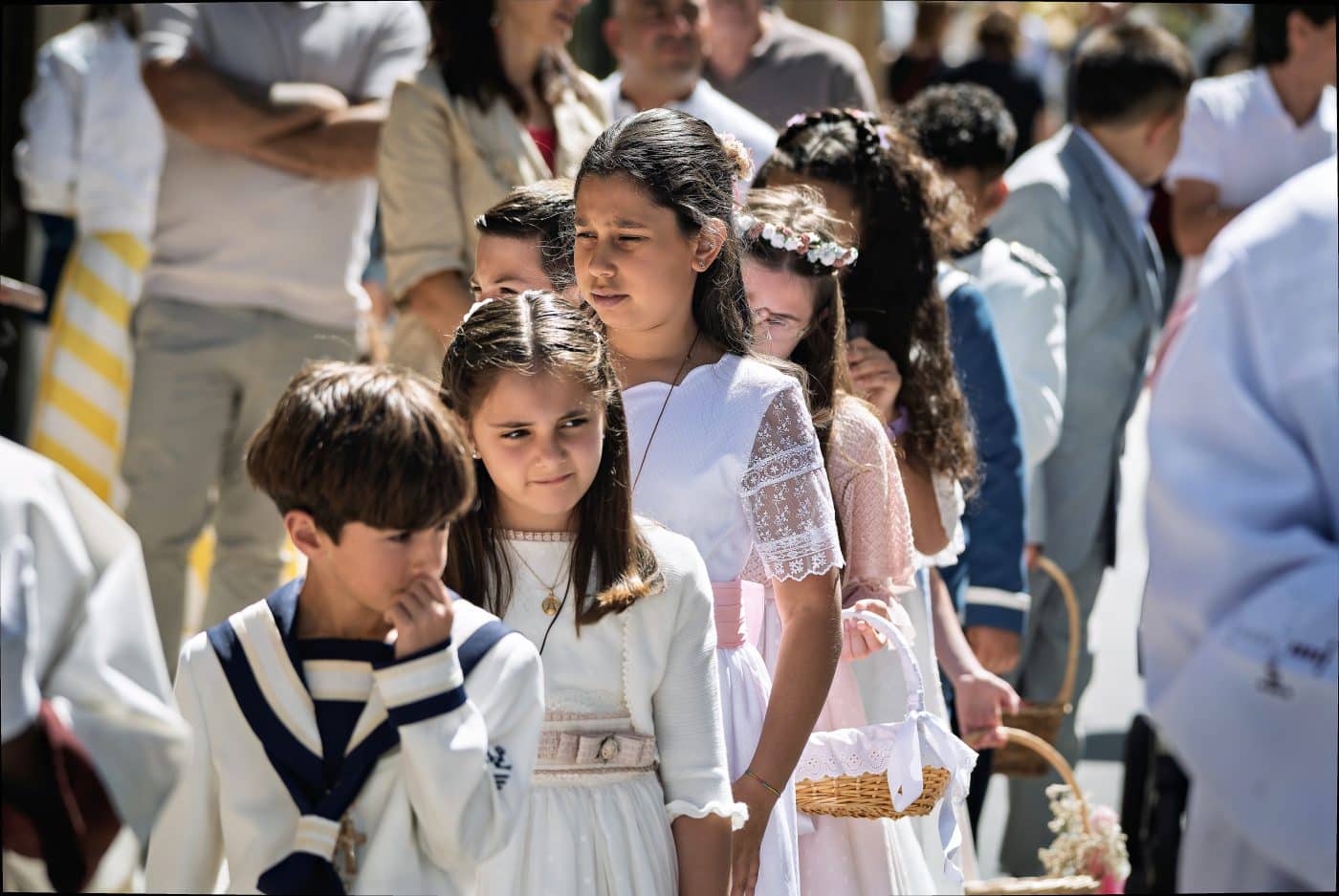 FOTOS: Haro celebra el Corpus con la participación de unos cuarenta niños y niñas 1