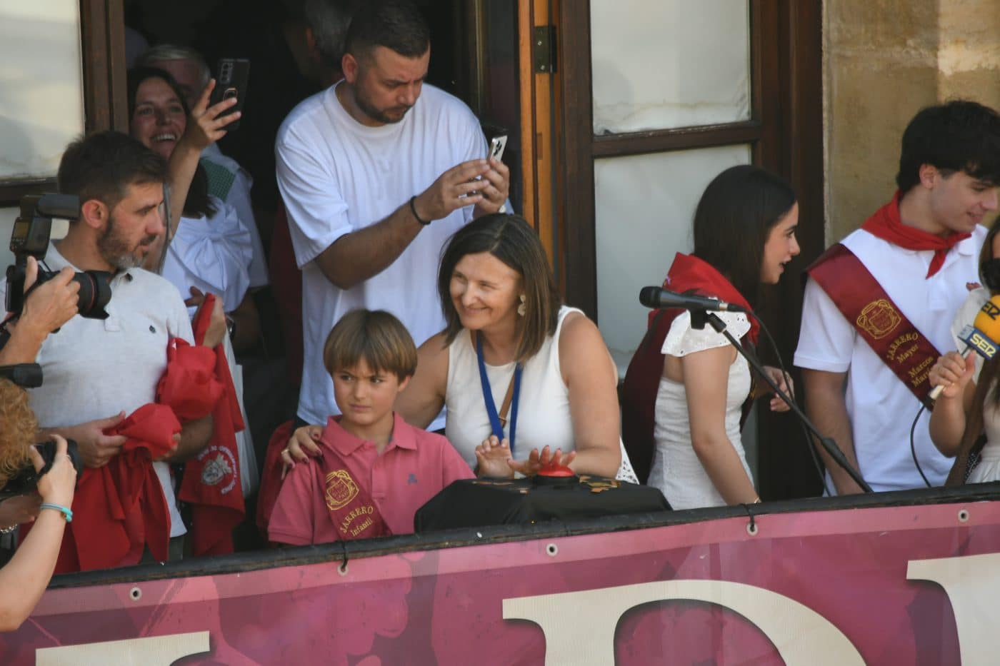 FOTOS: Haro estalla en fiestas entre homenajes, tradición y un calor sofocante 69 FOTOS: Haro estalla en fiestas entre homenajes, tradición y un calor sofocante 69